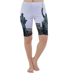 Washington Statue Cropped Leggings by trendistuff