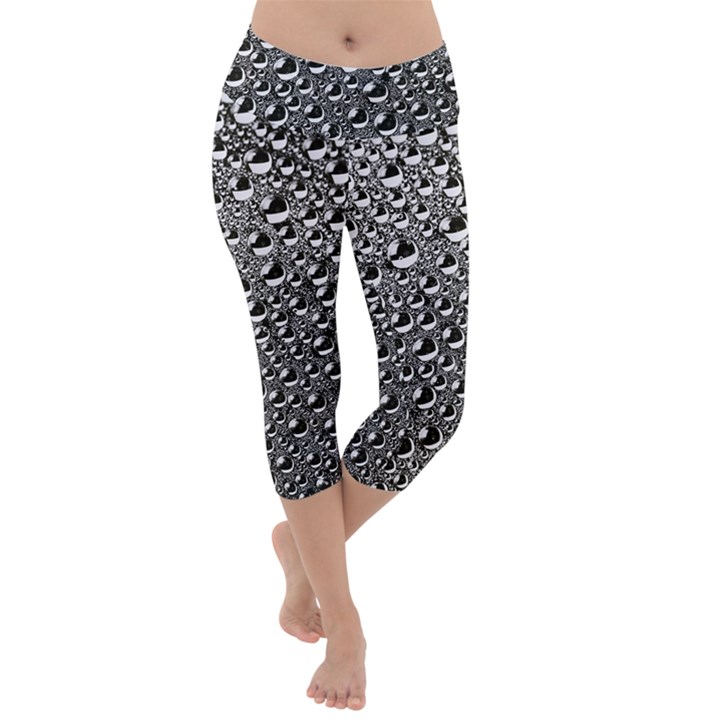 Water Bubble Photo Lightweight Velour Capri Yoga Leggings