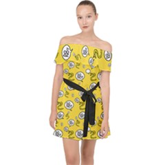 No Step On Snek Do Not Bubble Speech Pattern Yellow Background Meme Off Shoulder Chiffon Dress by snek