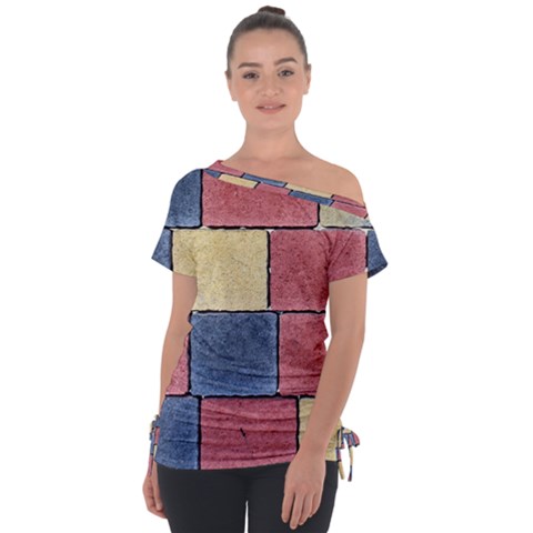 Model Mosaic Wallpaper Texture Tie-up Tee by Pakrebo