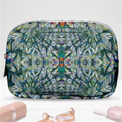 Pattern Design Pattern Geometry Make Up Pouch (small) by Pakrebo