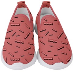 Funny Bacon Slices Pattern Infidel Vintage Red Meat Background  Kids  Slip On Sneakers by genx