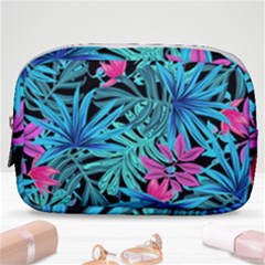 Leaves  Make Up Pouch (small) by Sobalvarro