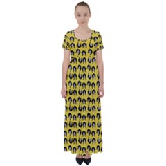 Retro Girl Daisy Chain Pattern Yellow High Waist Short Sleeve Maxi Dress by snowwhitegirl