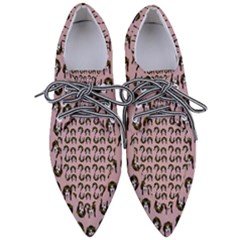 Retro Girl Daisy Chain Pattern Light Pink Women s Pointed Oxford Shoes by snowwhitegirl