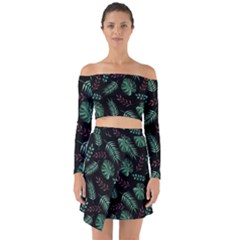 Tropical Leaves Pattern Off Shoulder Top With Skirt Set by Vaneshart