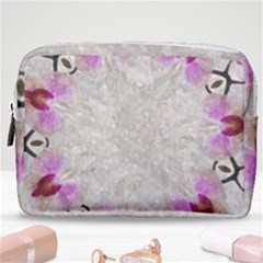 Orchidées Fleurs Abstrait Make Up Pouch (medium) by kcreatif