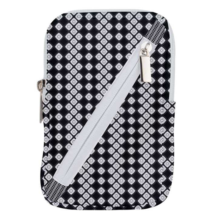 White Plaid Texture Belt Pouch Bag (Small)