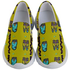 Peace People Hippie Friends And Free Living Fauna Kids Lightweight Slip Ons by pepitasart