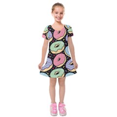 Colorful Donut Seamless Pattern On Black Vector Kids  Short Sleeve Velvet Dress by Sobalvarro