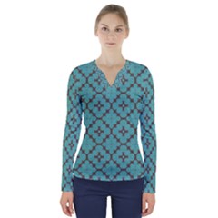 Tiles V-neck Long Sleeve Top by Sobalvarro