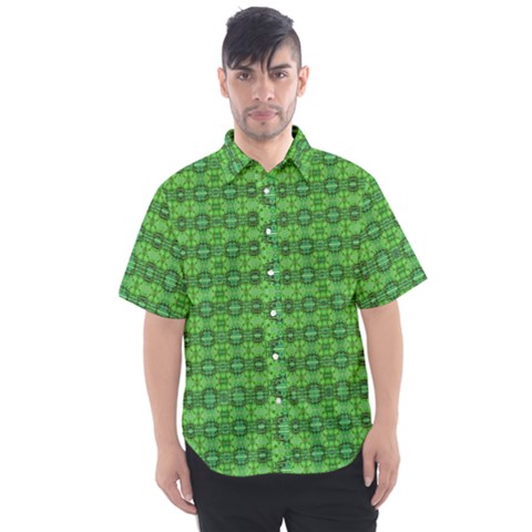 Vert Men s Short Sleeve Shirt by TiffanydeLisio