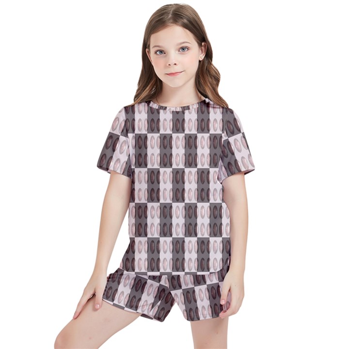 Rosegold Beads Chessboard Kids  Tee and Sports Shorts Set