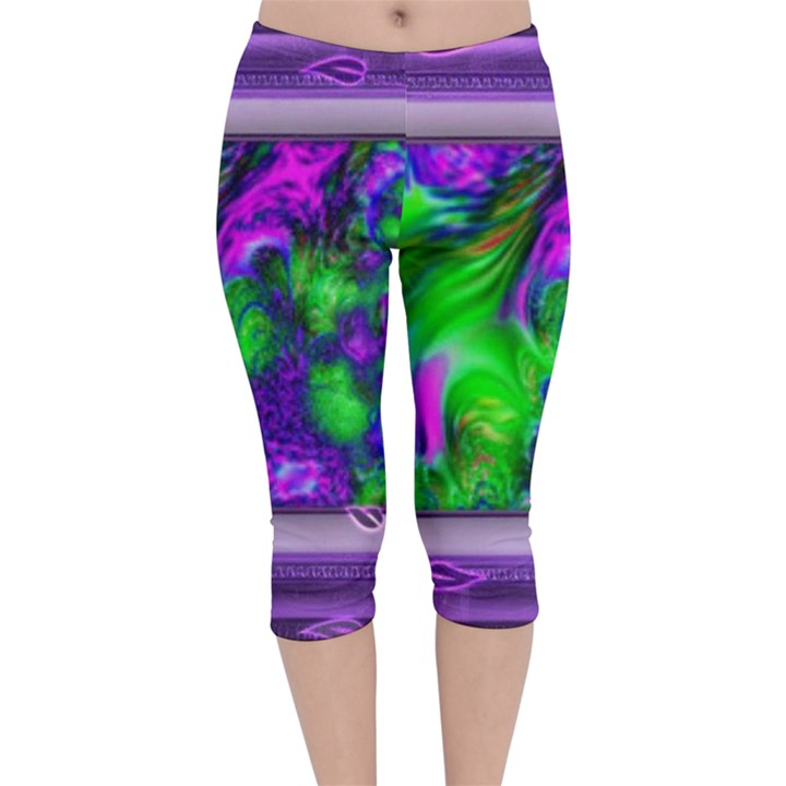 Feathery Winds Velvet Capri Leggings 