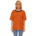 Halloween, Black bats pattern on orange Oversized Basic Tee View1