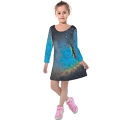 Pacman Nebula (ngc281) Kids  Long Sleeve Velvet Dress by idjy