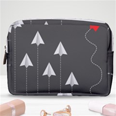 Difference Make Up Pouch (medium) by nateshop