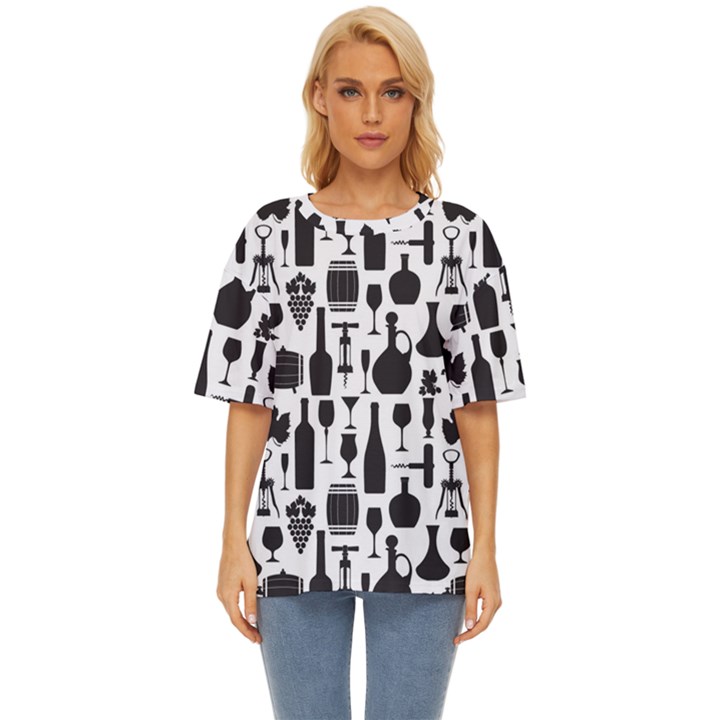 Wine Pattern Black White Oversized Basic Tee