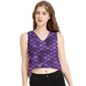 Purple Scales! V-Neck Cropped Tank Top View1