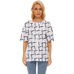 Precision Pursuit: Hunting Motif Black And White Pattern Oversized Basic Tee by dflcprintsclothing