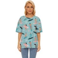 Beach-surfing-surfers-with-surfboards-surfer-rides-wave-summer-outdoors-surfboards-seamless-pattern- Oversized Basic Tee by Salman4z