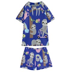 Hand-drawn-cute-sloth-pattern-background Kids  Swim Tee And Shorts Set by Salman4z