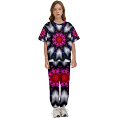 Kaleidoscope-round-metal Kids  T-shirt And Pants Sports Set by Bedest