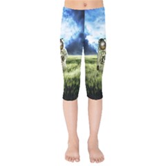 Astronaut Kids  Capri Leggings  by Ket1n9