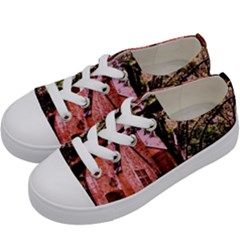 Hot Day In  Dallas-6 Kids  Low Top Canvas Sneakers by bestdesignintheworld