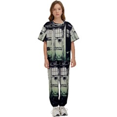 Doctor Who Tardis Kids  T-shirt And Pants Sports Set by Cendanart