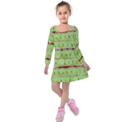 Spring Green Seamless Christmas Trees Kids  Long Sleeve Velvet Dress by CoolDesigns