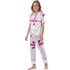 Téléchargement (1) Kids  Satin Short Sleeve Pajamas Set by Kidbiblenou