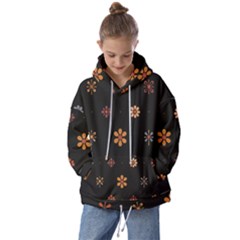 Minimalist Pattern With Simple Lines,flower And Shapes, Creating A Clean And Modern Kids  Oversized Hoodie by myclothy