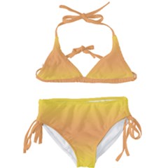 Electric Yellow To Coral Pink Bilinear Gradient Kids  Classic Bikini Set by GradientsOmbre