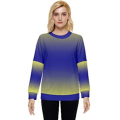 Electric Yellow To Navy Blue Bilinear Gradient Hidden Pocket Sweatshirt by GradientsOmbre