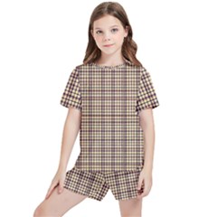 Retro 60s 50s Plaid Pattern 3 Kids  T-shirt And Sports Shorts Set by violetheavensky