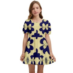 Royal Fractal Pattern 3 Kids  Short Sleeve Dolly Dress by violetheavensky