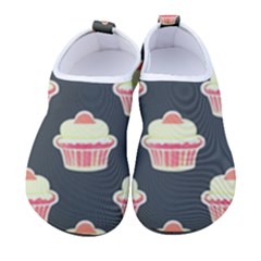 Retro 40s 50s Cupcake Pattern 4 Men s Sock-style Water Shoes by violetheavensky