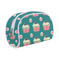 Retro 40s 50s Cupcake Pattern 2 Make Up Case (small) by violetheavensky