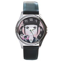 Smile Camare Round Metal Watch by kaoruhasegawa