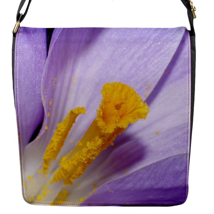 Crocus Closeupl Flap Messenger Bag (S)