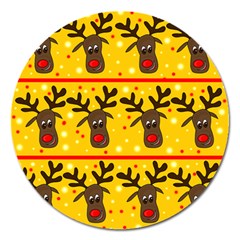 Christmas Reindeer Pattern Magnet 5  (round) by Valentinaart