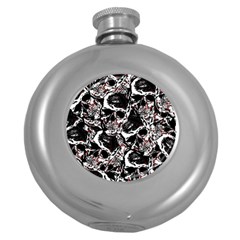 Skull Pattern Round Hip Flask (5 Oz) by ValentinaDesign