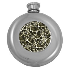 Skull Pattern Round Hip Flask (5 Oz) by ValentinaDesign