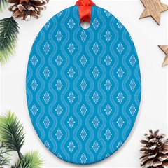 Blue Ornamental Pattern Oval Ornament (two Sides) by TastefulDesigns