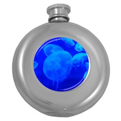 Blue Jellyfish 1 Round Hip Flask (5 Oz) by trendistuff