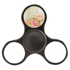 Roses 2218680 960 720 Finger Spinner by vintage2030