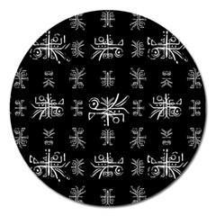 Black And White Ethnic Design Print Magnet 5  (round) by dflcprintsclothing