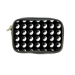 Yin Yang Pattern Coin Purse by Valentinaart