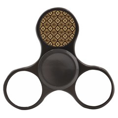 Nr 6 Finger Spinner by ArtworkByPatrick